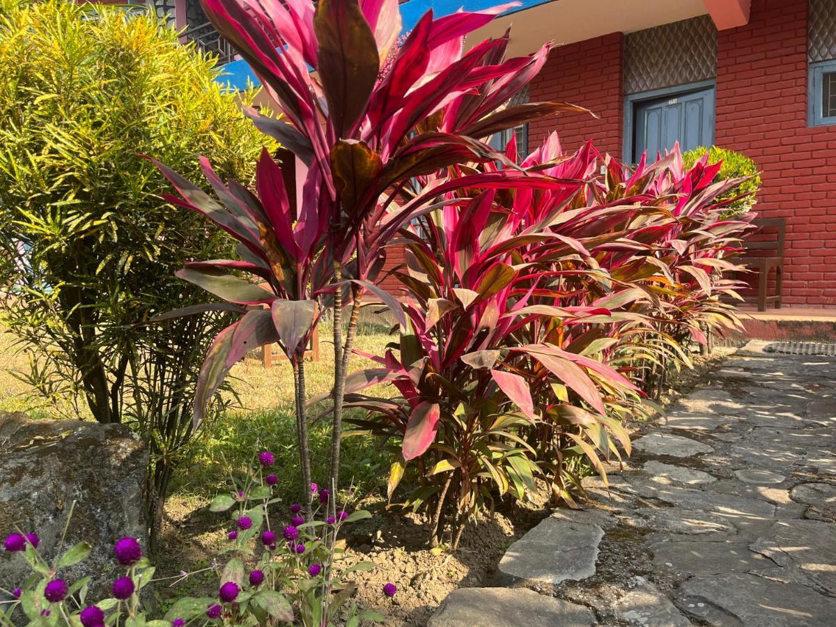 Paradise Mount Resort Pokhara Bagian luar foto
