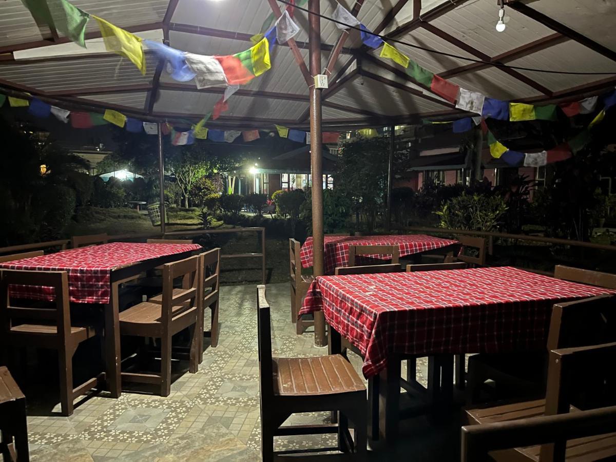 Paradise Mount Resort Pokhara Bagian luar foto