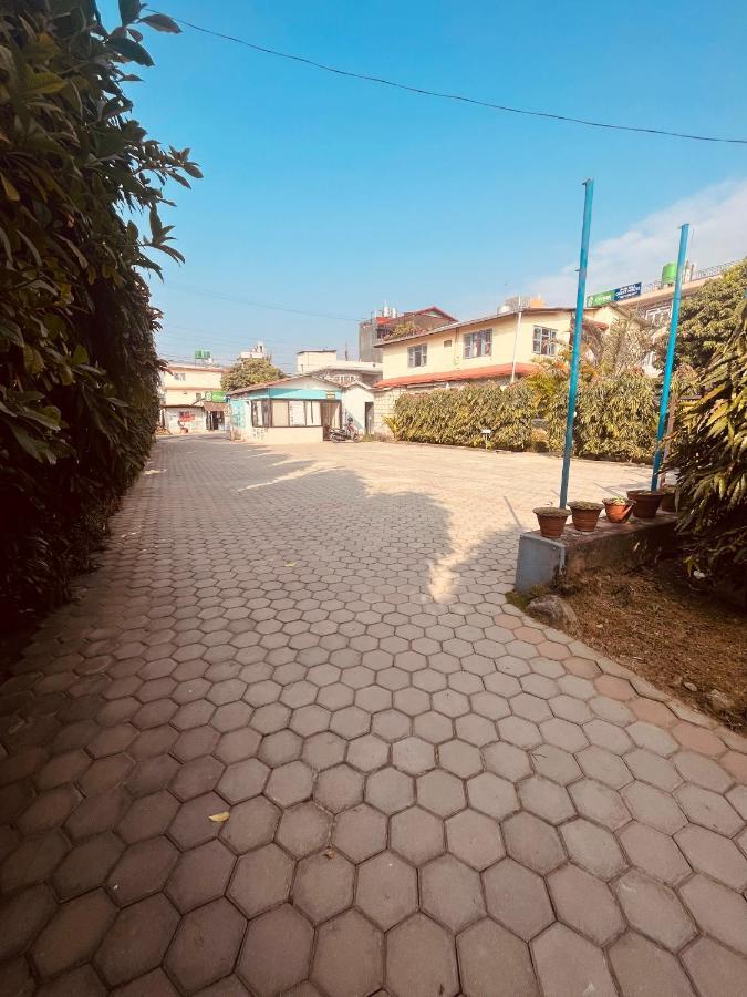 Paradise Mount Resort Pokhara Bagian luar foto
